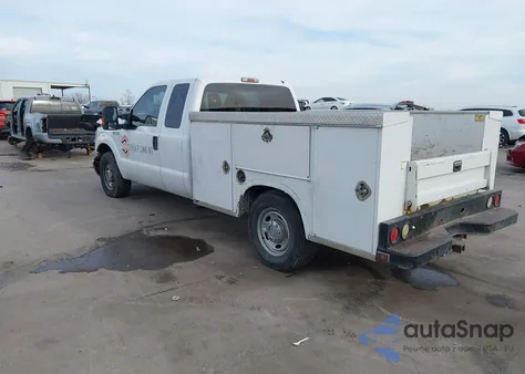 2012 Ford F-250 Xl z USA, uszkodzony, nr VIN 1FT7X2A67CED07553